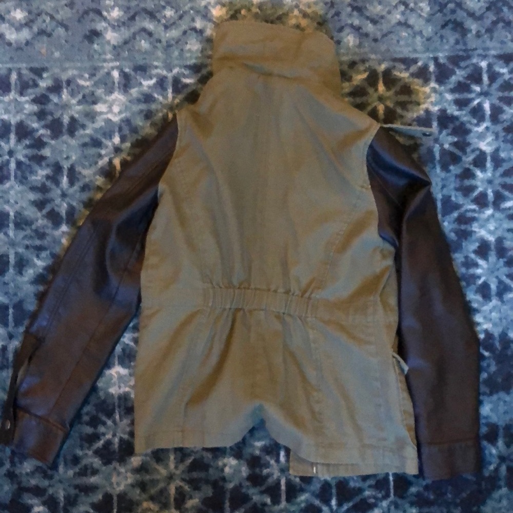 Light jacket - Picture 4 of 4